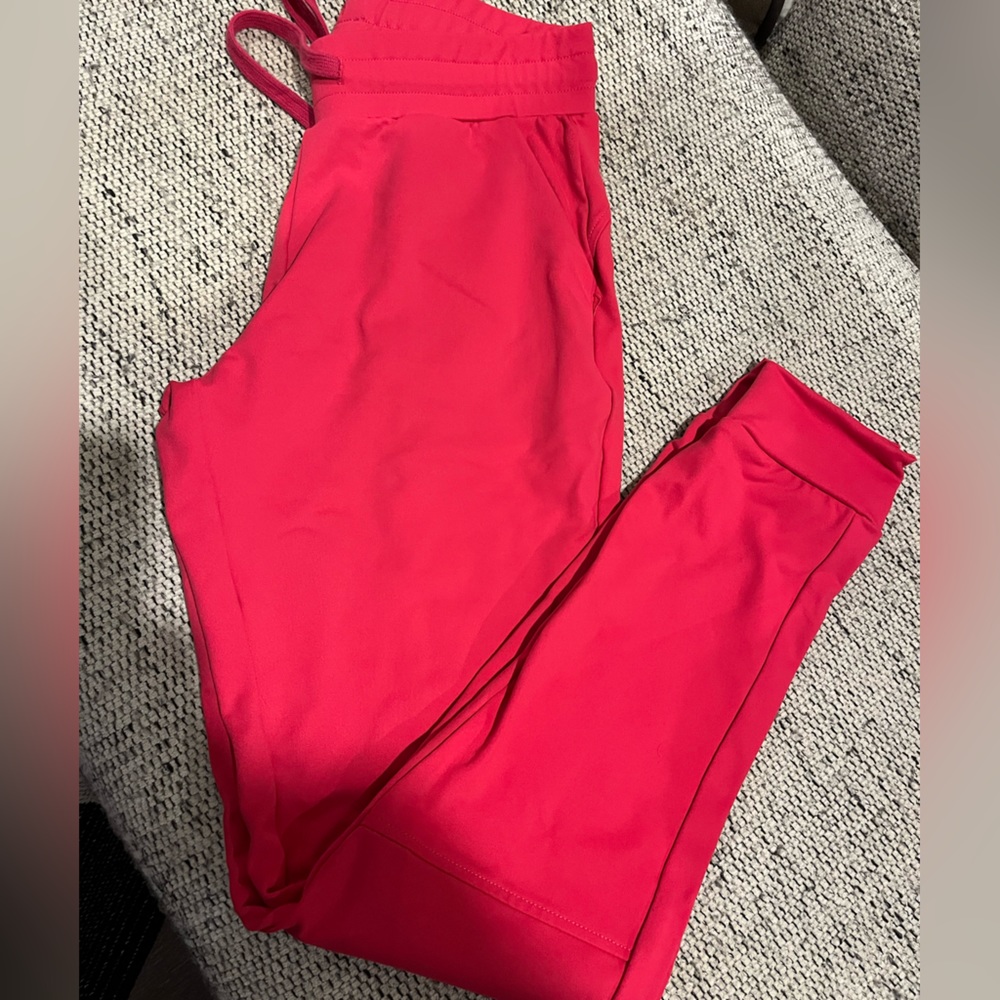 Buffbunny joggers!